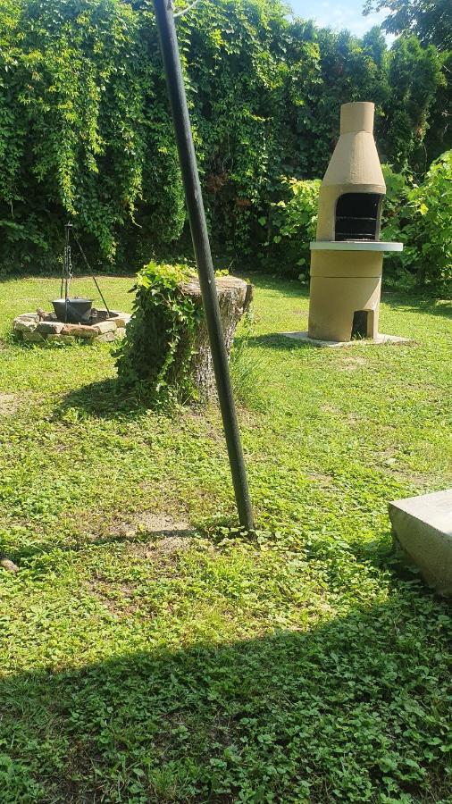 Alkotas Villa Balatonmariafurdo Luaran gambar